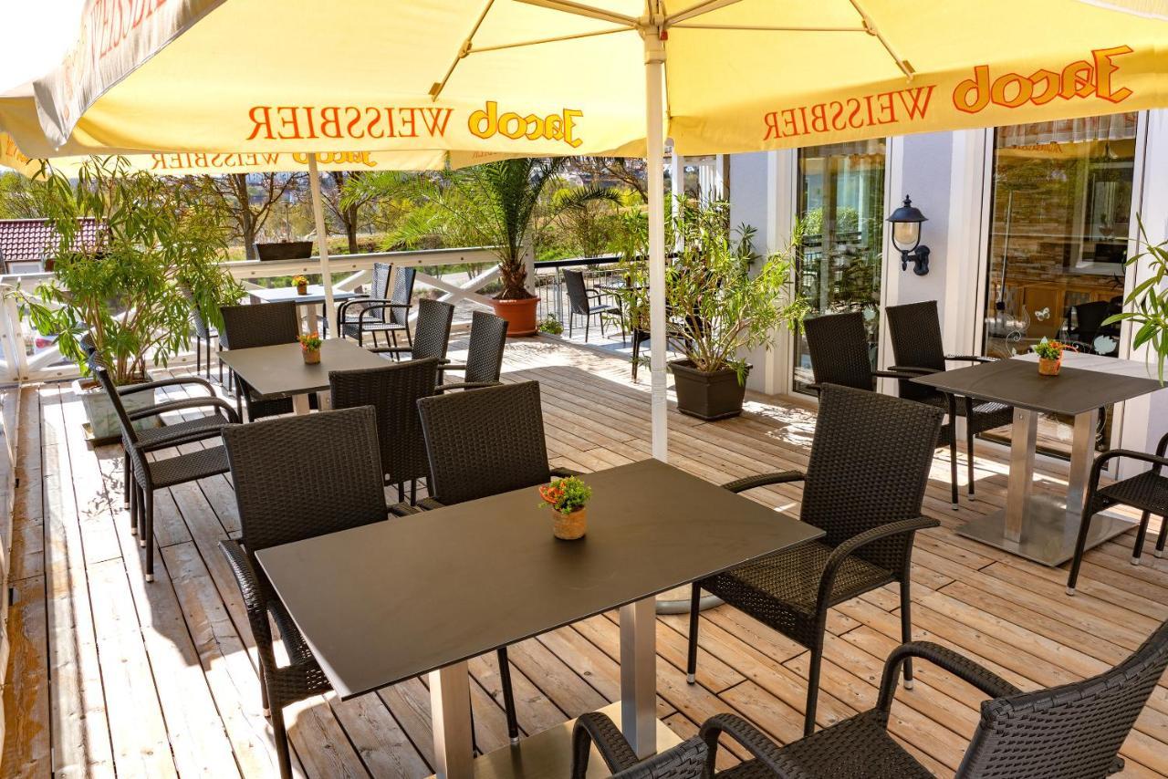 Donau-Hotel Sinzing Екстериор снимка