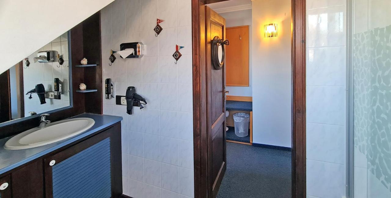 Donau-Hotel Sinzing Екстериор снимка