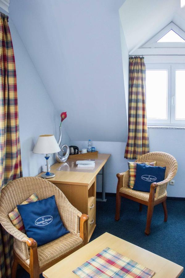 Donau-Hotel Sinzing Екстериор снимка